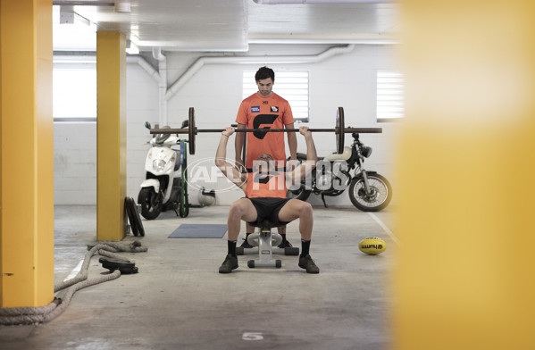 AFL 2020 Training - Harry Himmelberg and Tim Taranto Isolation Training - 746309