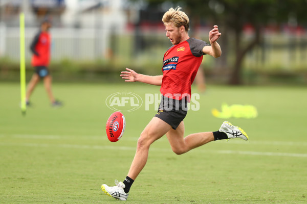 AFL 2020 Training - Gold Coast 220520 - 748191