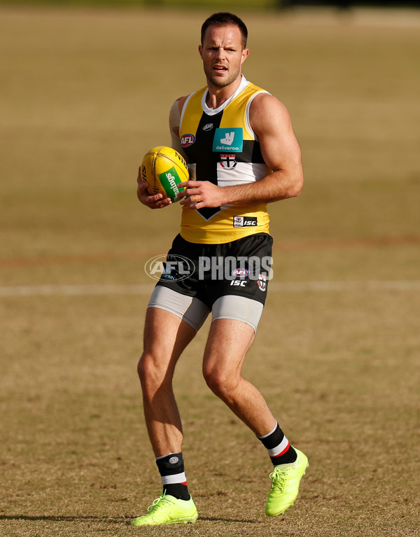 AFL 2020 Training - St Kilda 010720 - 758339