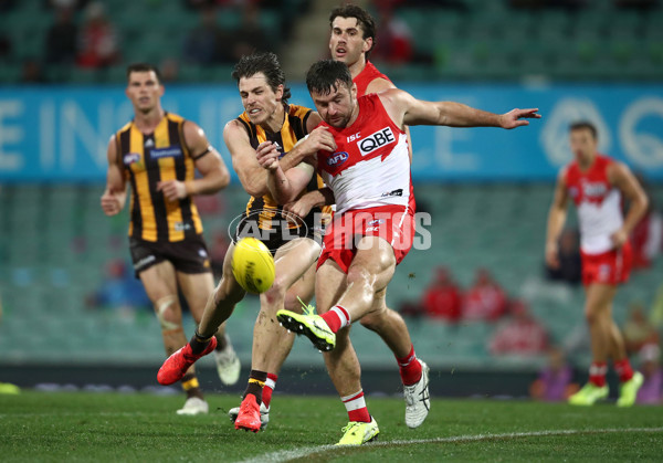 AFL 2020 Round 08 - Sydney v Hawthorn - 766008