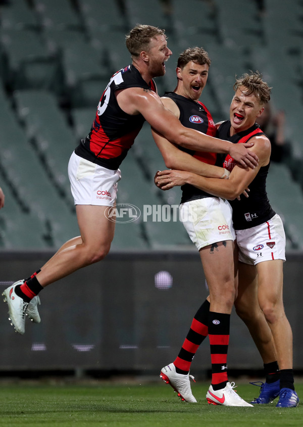 AFL 2020 Round 14 - Hawthorn v Essendon - 776658