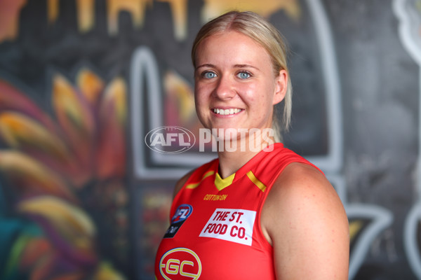 AFLW 2021 Portraits - Gold Coast - 799904