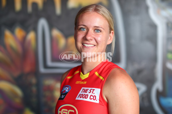 AFLW 2021 Portraits - Gold Coast - 799902