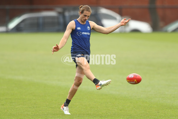 AFL 2021 Training - North Melbourne 180121 - 800423