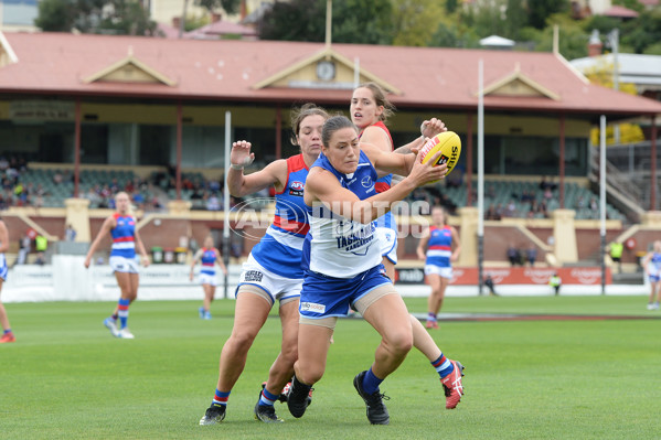 AFLW 2021 Round 07 - North Melbourne v Western Bulldogs - 815572