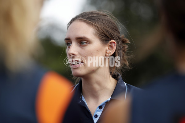 AFLW 2021 U19 Championships - Vic Metro v Western Australia - 832597