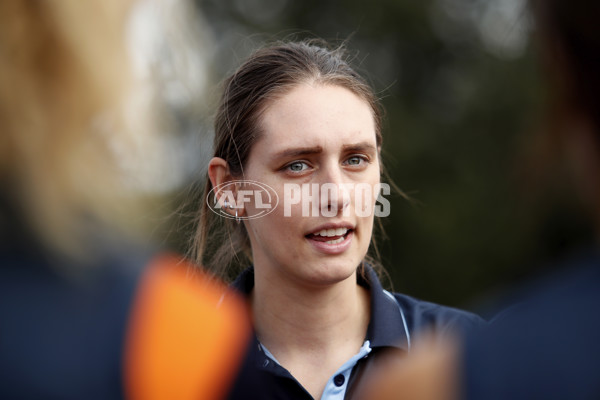 AFLW 2021 U19 Championships - Vic Metro v Western Australia - 832599