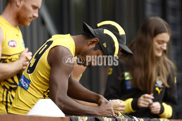 AFL 2022 Training - Richmond 200522 - 949866