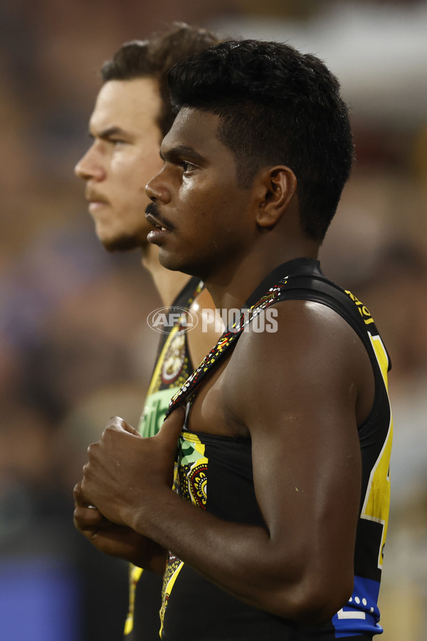 AFL 2022 Round 10 - Richmond v Essendon - 951518
