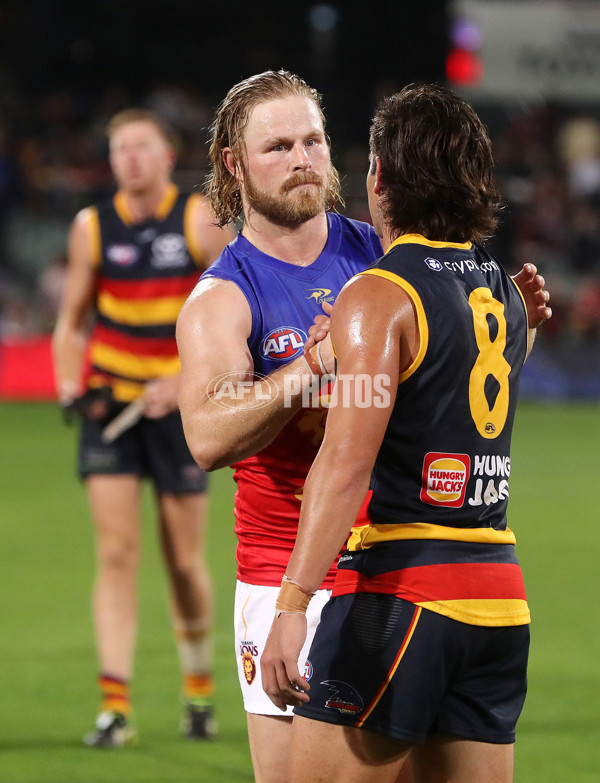AFL 2022 Round 09 - Adelaide v Brisbane - 948111