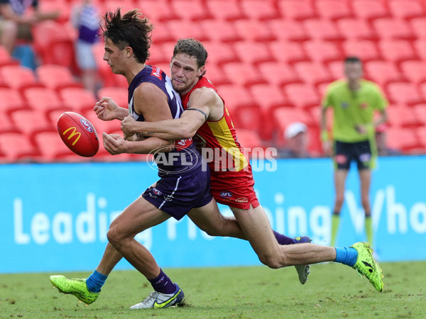 AFL 2022 Round 09 - Gold Coast v Fremantle - 948894