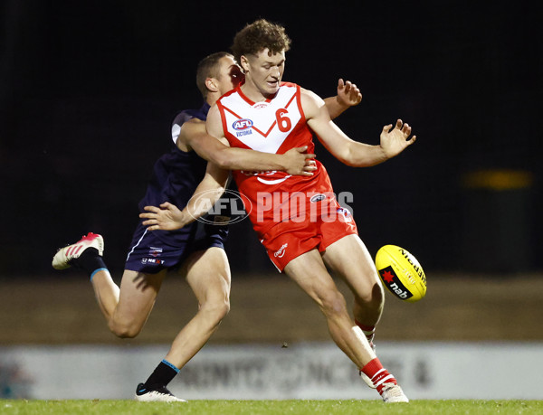 AFL 2022 Media - Young Guns v Vic Metro - 945098