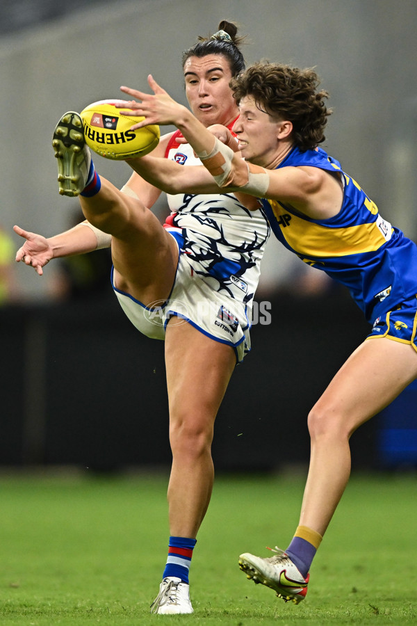 AFLW 2022 Round 09 - West Coast v Western Bulldogs - 916163