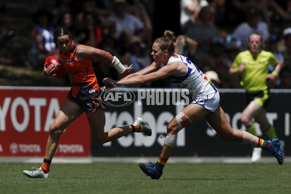 AFLW 2022 Round 03 - North Melbourne v GWS - 904429