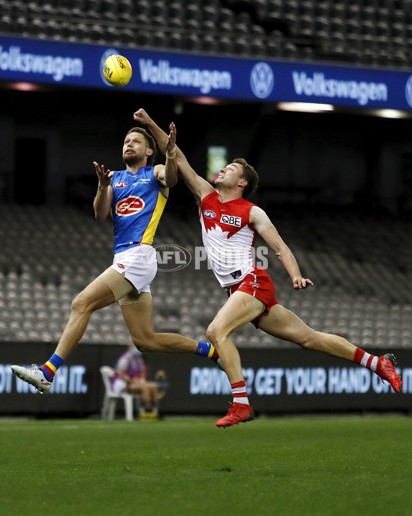 AFL 2021 Round 23 - Sydney v Gold Coast - 884021