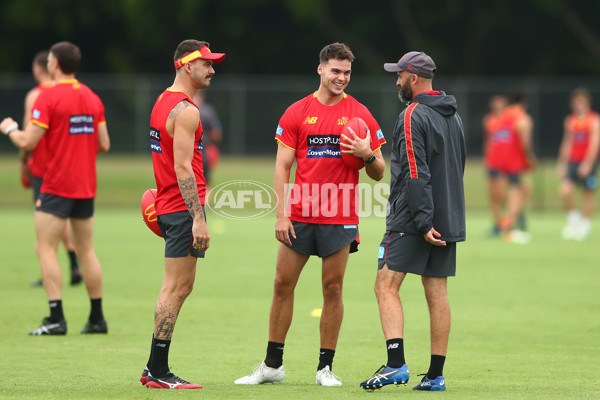 AFL 2021 Training - Gold Coast 261121 - 898435