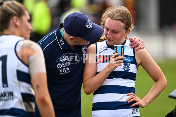 AFLW 2022 S7 Round 02 - Fremantle v Geelong - 1001352