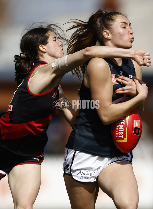 AFLW 2022 S7 Round 02 - Essendon v Carlton - 1002437
