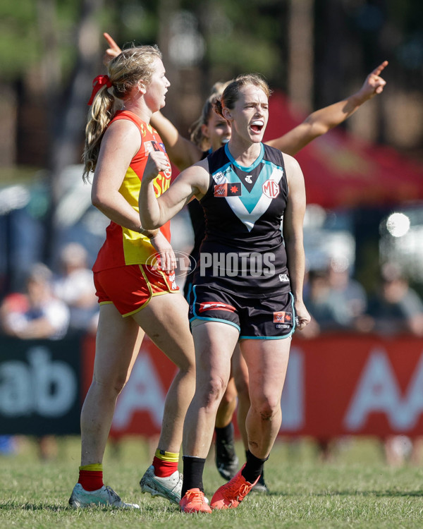 AFLW 2022 S7 Round 05 - Gold Coast v Port Adelaide - 1014112
