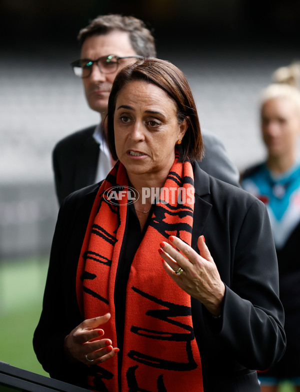 AFLW 2022 Media - Captains Day S7 - 993716