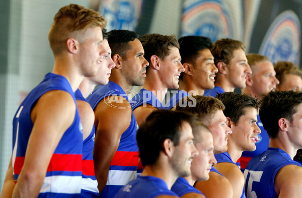 AFL 2015 Media - Western Bulldogs Team Photo Day - 357148