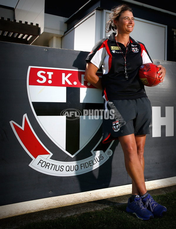 AFL 2015 Portraits - Peta Searle - 363260