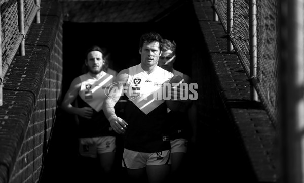 VFL 2015 Rd 06 - Footscray v North Ballarat Roosters - 375743