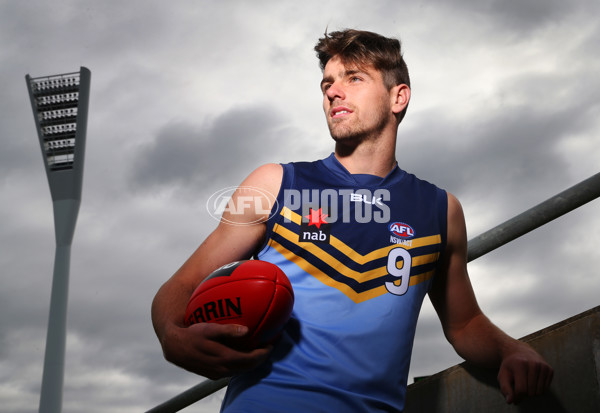AFL 2015 Under 18 - Portraits - 383859