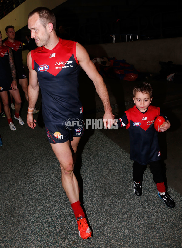 AFL 2015 Rd 23 - Melbourne v GWS Giants - 401581
