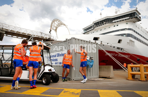 AFL 2015 Media - Drew Petrie PC - 413058