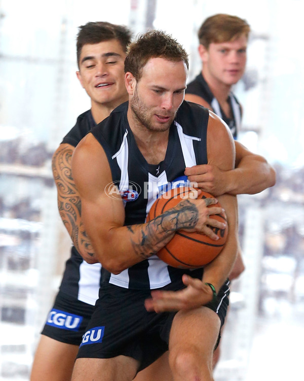 AFL 2014 Media - Collingwood Team Photo Day - 315634