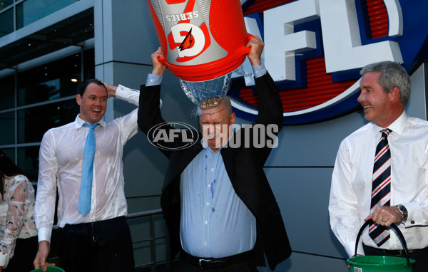 AFL 2014 Media - Ice Bucket Challenge - 344094