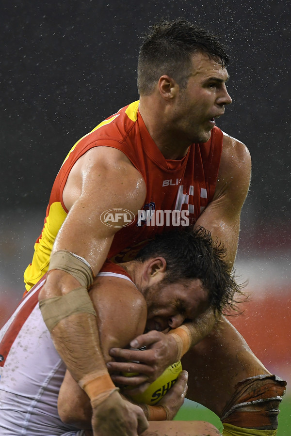 AFL 2016 Rd 11 - Gold Coast v Sydney - 444670