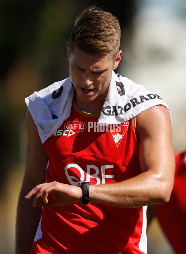 AFL 2016 Training - Sydney Swans 251116 - 479679