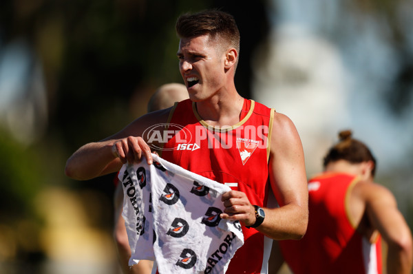 AFL 2016 Training - Sydney Swans 251116 - 479678