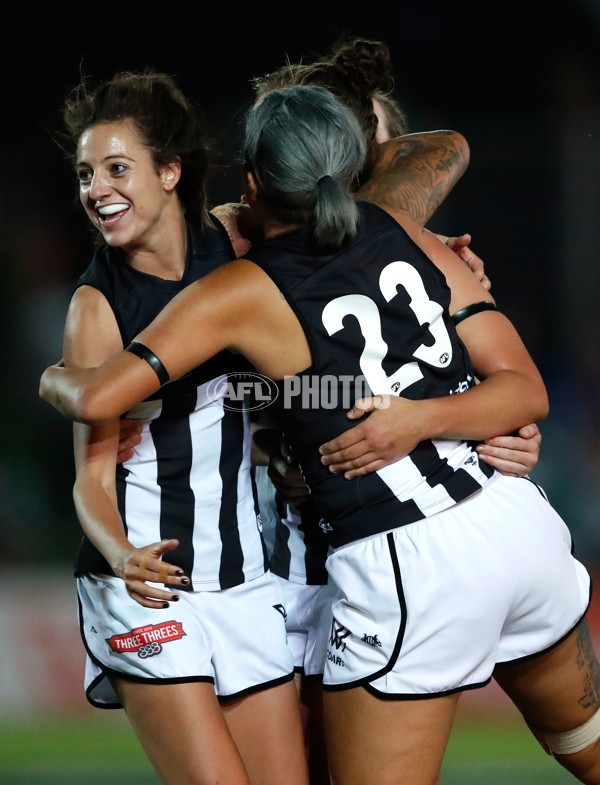 AFLW 2017 Rd 04 - Western Bulldogs v Collingwood - 489310