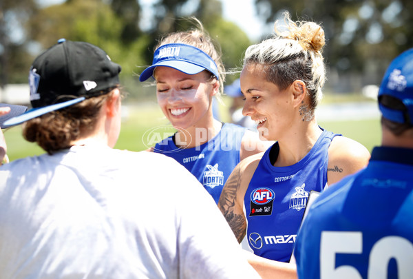 AFLW 2018 Training - North Melbourne 011218 - 641166