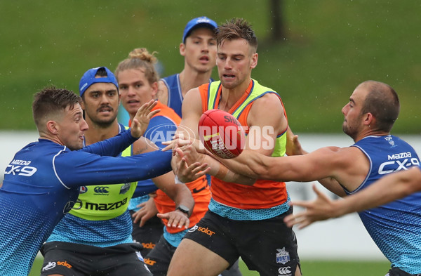 AFL 2018 Training - North Melbourne 141218 - 642092