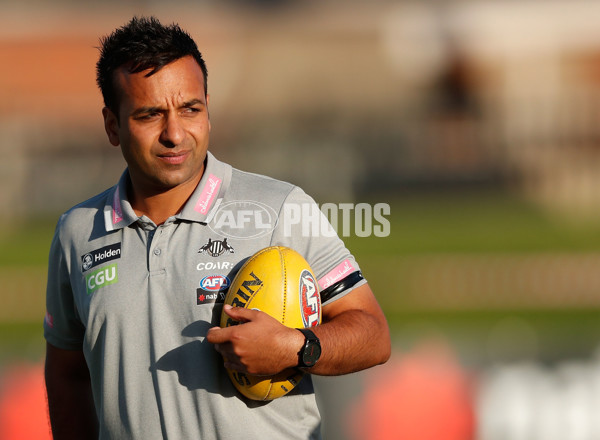 AFLW 2017 Rd 04 - Western Bulldogs v Collingwood - 489713