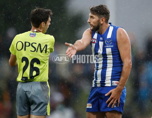 AFL 2017 Round 07 - North Melbourne v Adelaide - 508757