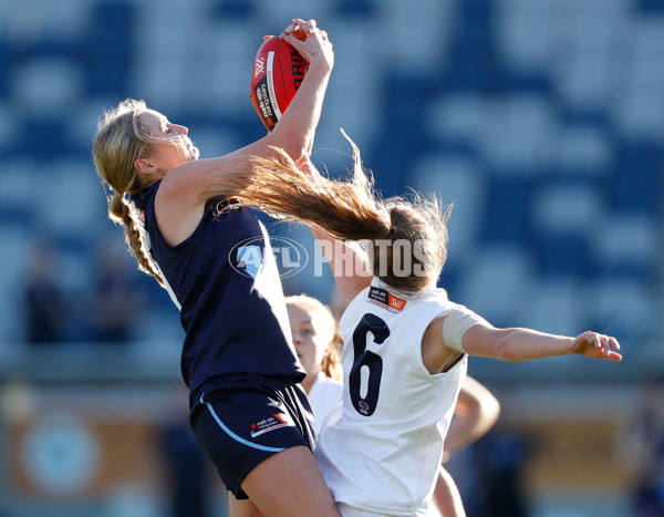 AFLW 2017 U18 Championships - Vic  Country v Vic Metro - 520662