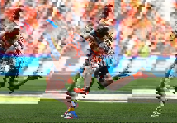 AFL 2019 Round 11 - GWS v Gold Coast - 680833