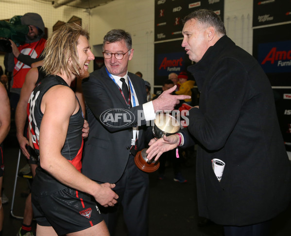 AFL 2019 Round 11 - Essendon v Carlton - 681851