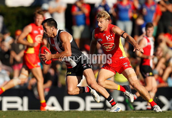 AFL 2019 Round 13 - Gold Coast v St Kilda - 685268