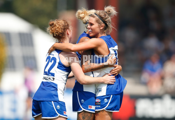 AFLW 2019 Rd 01 - North Melbourne v Carlton - 644475