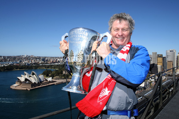 AFL 2017 Media - AFL Premiership Cup Visits Sydney Harbour Bridge - 548013