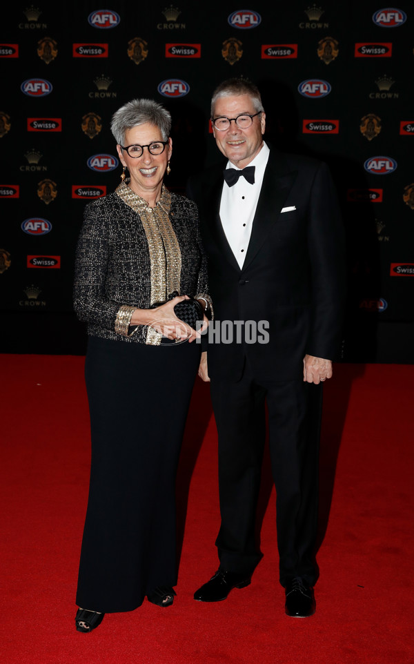 AFL 2017 Media - Swisse Brownlow Red Carpet Arrivals - 554139