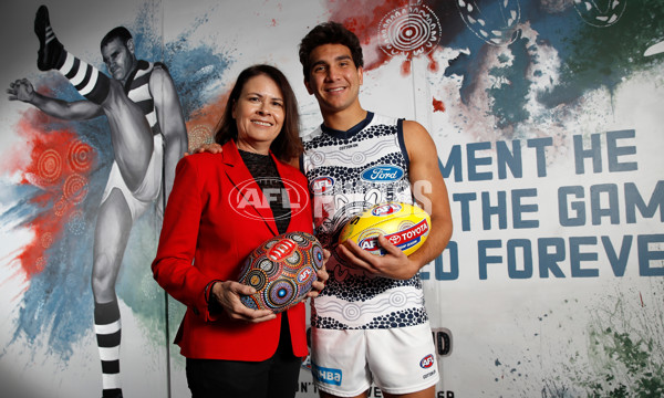 AFL 2018 Media - Sir Doug Nicholls Round Media Opportunity - 596852