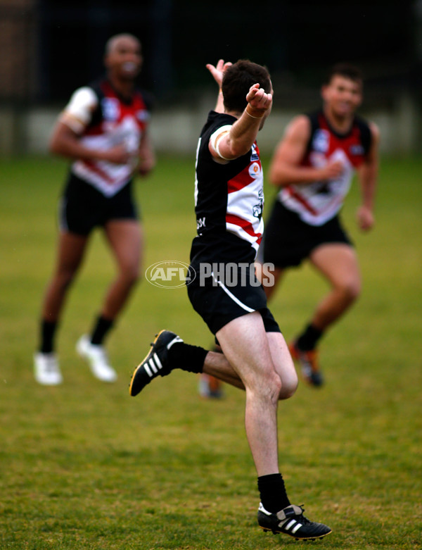 VFL 2013 Round 13 - Frankston v Coburg - 293974