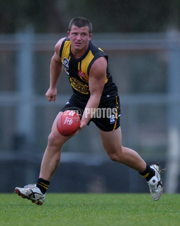 VFL 2013 Rd 13 - Werribee Tigers v Casey Scorpions - 294942